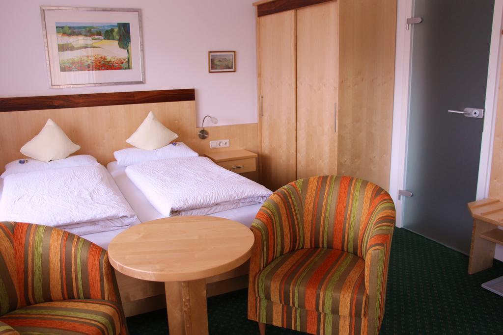 Hotel Steffl Garni Inkl Chiemgau Karte Ruhpolding Ruang foto